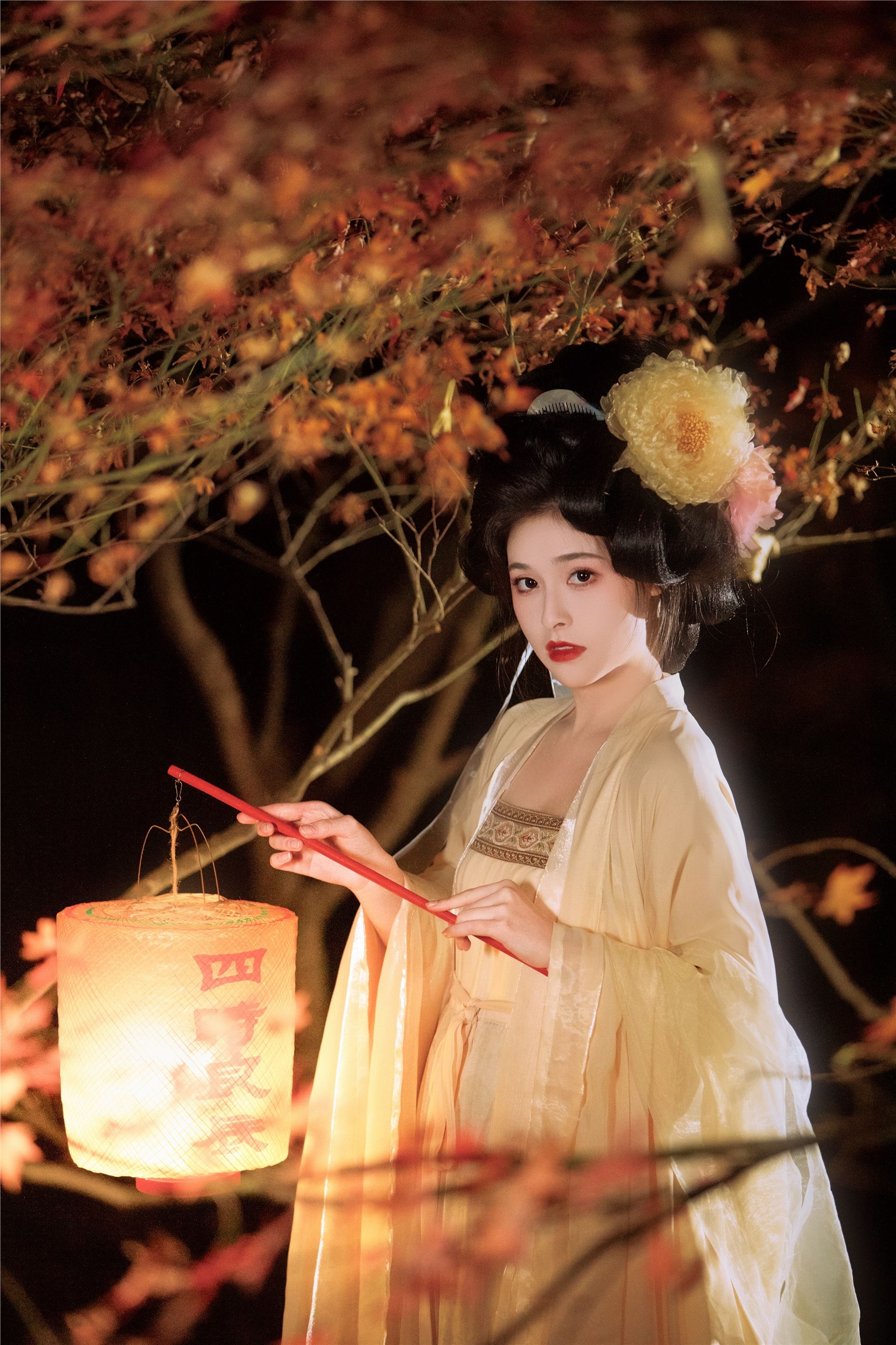 YITUYU 艺图语 2025.03.06 枫霜 恬恬圈圈